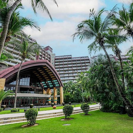 Pullman Oceanview Sanya Bay Resort & Spa Екстериор снимка