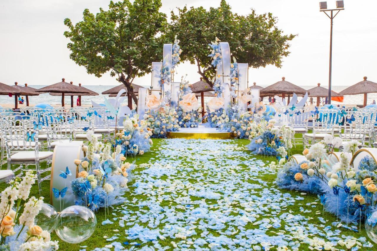 Pullman Oceanview Sanya Bay Resort & Spa Екстериор снимка