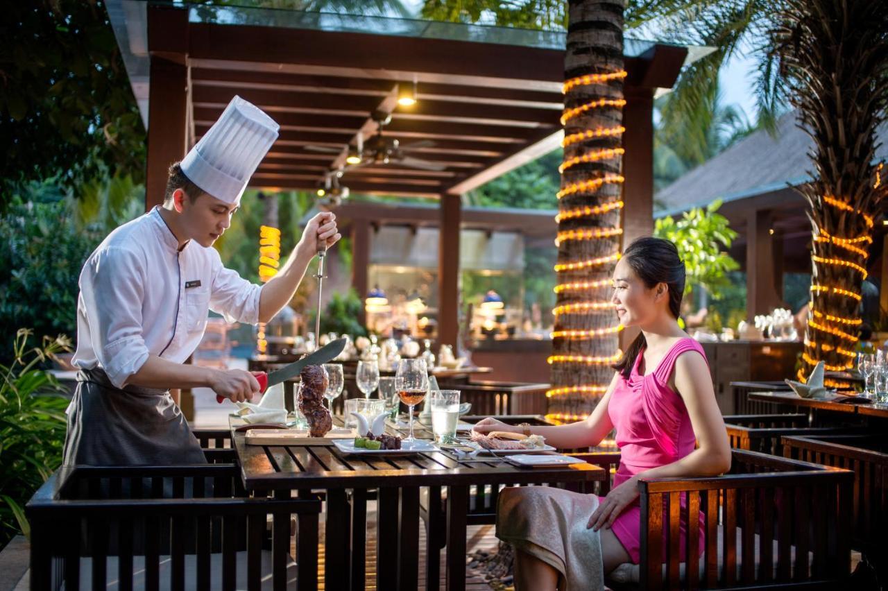Pullman Oceanview Sanya Bay Resort & Spa Екстериор снимка
