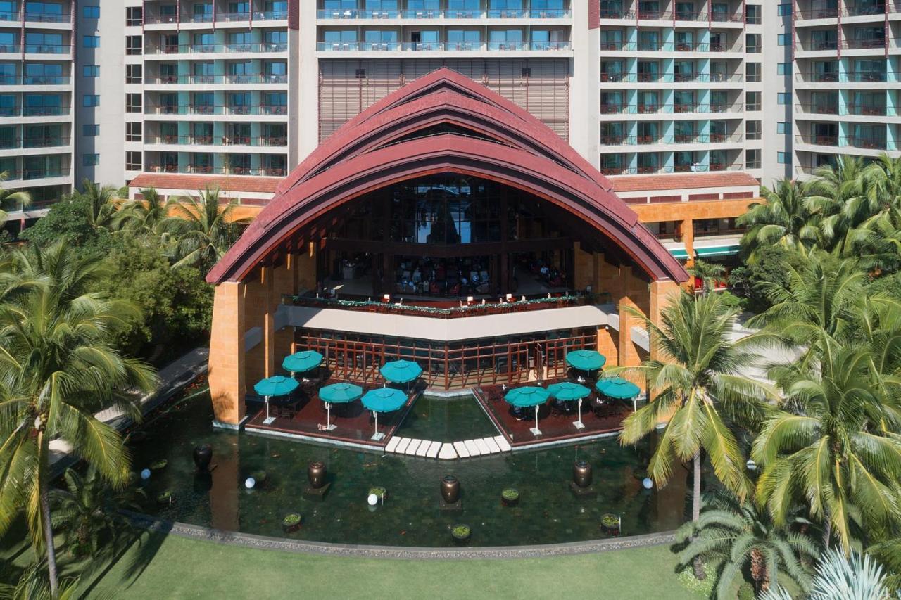Pullman Oceanview Sanya Bay Resort & Spa Екстериор снимка