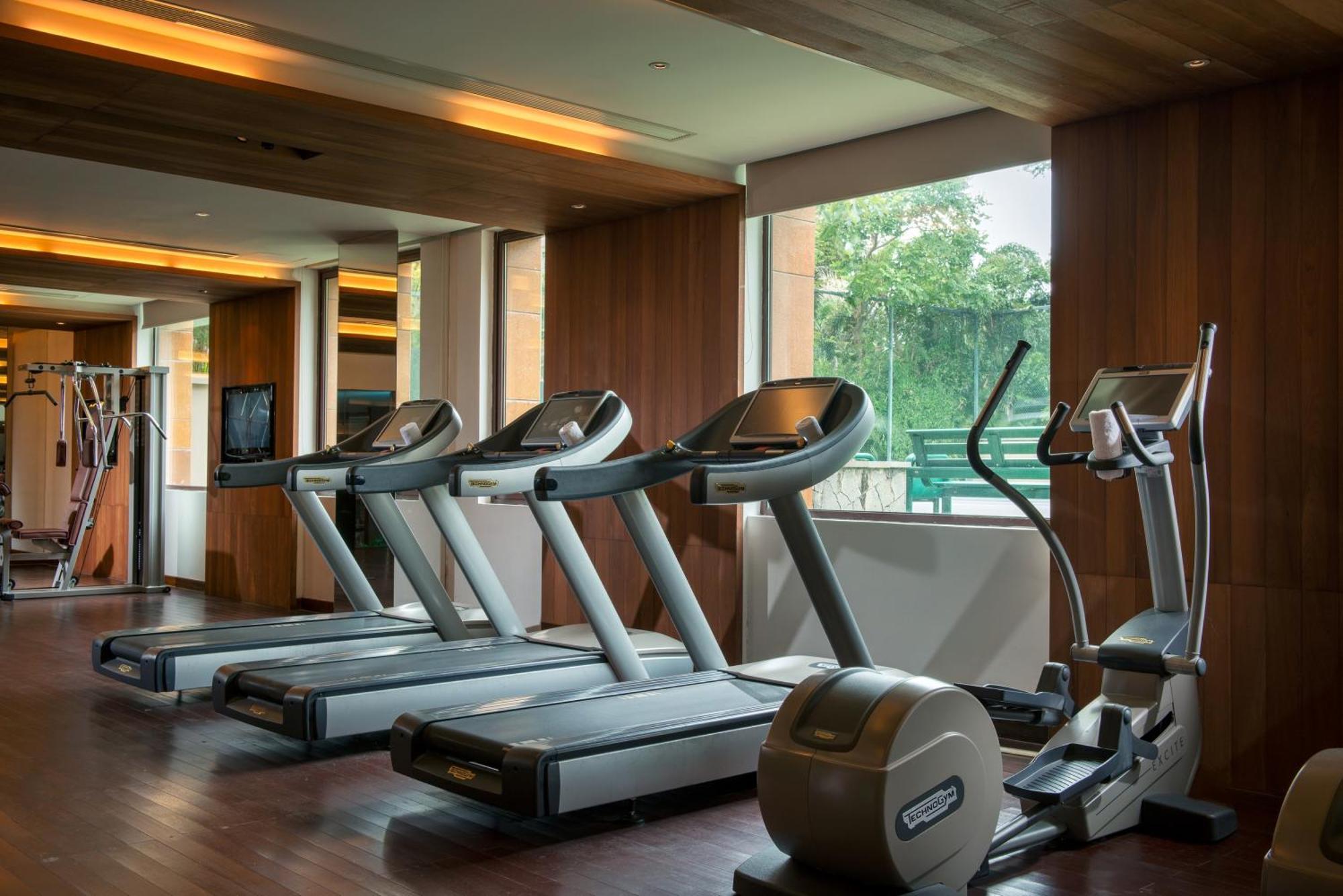 Pullman Oceanview Sanya Bay Resort & Spa Екстериор снимка