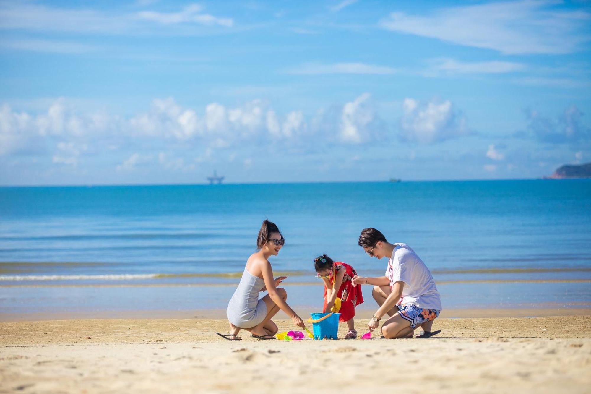 Pullman Oceanview Sanya Bay Resort & Spa Екстериор снимка